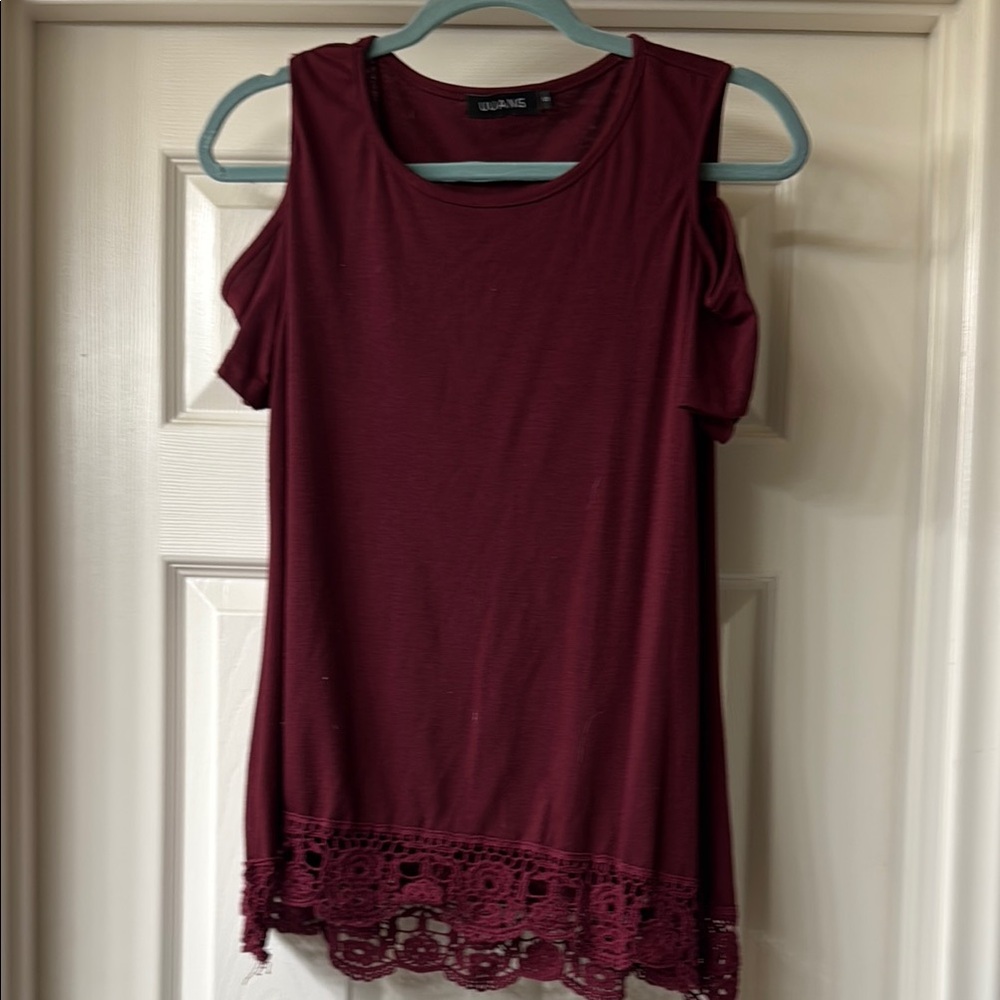 Elegant Burgundy Lace Hem Women's Blouse